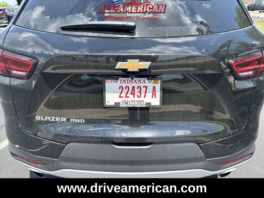Used 2025 Chevrolet Blazer LT image 30