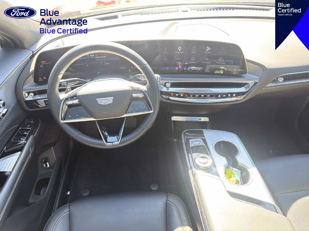 Used 2024 Cadillac Lyriq Tech RWD image 9