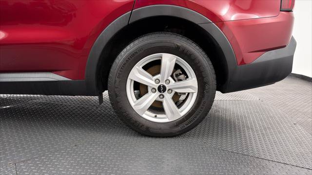 Used 2022 Kia Sorento LX FWD image 38