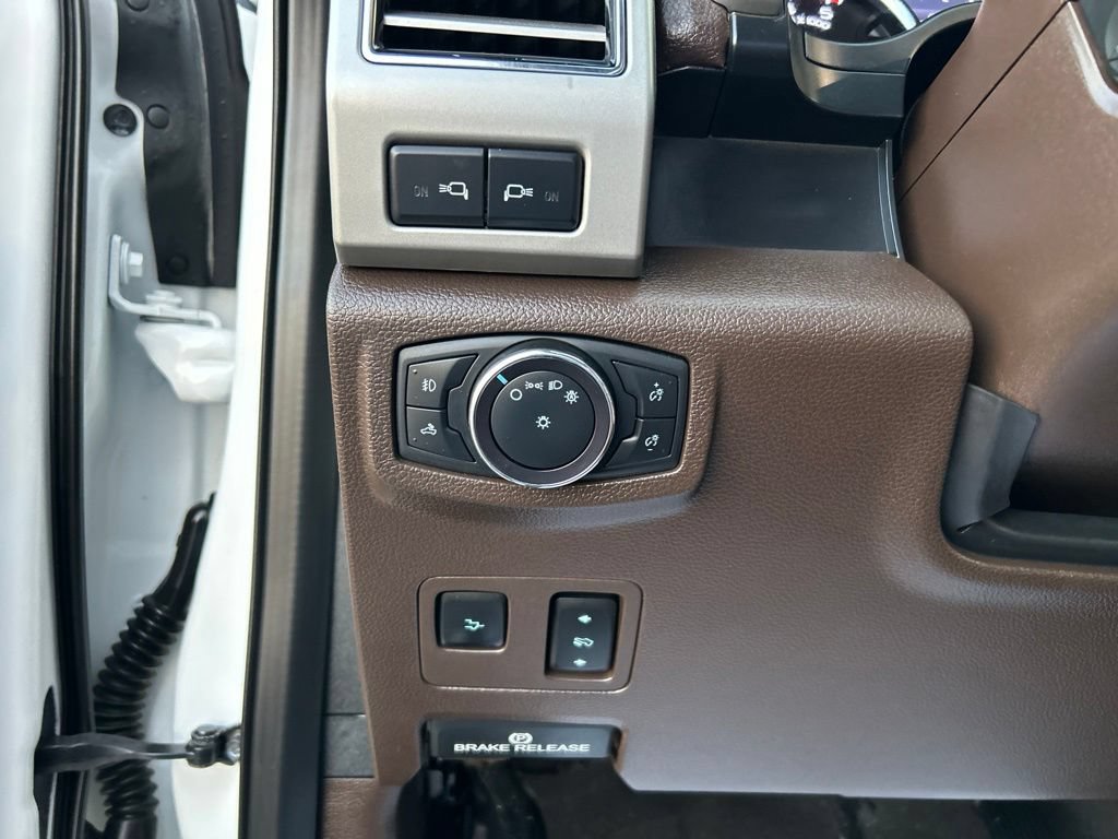 Used 2020 Ford F250 King Ranch w/ King Ranch Ultimate Package AWD/4WD image 21