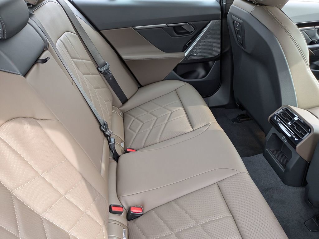 New 2026 BMW 530i xDrive w/ M Sport Package image 35