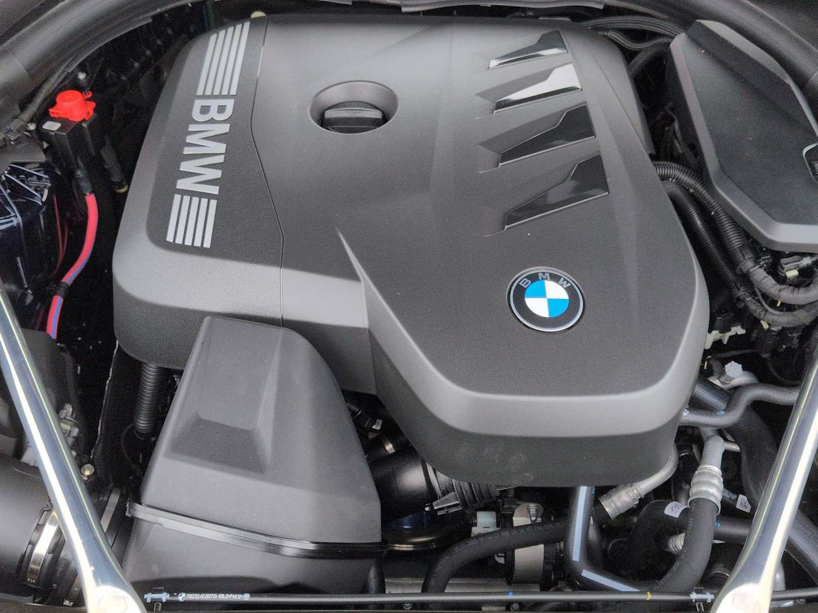 Used 2026 BMW 530i xDrive w/ M Sport Package AWD/4WD image 15
