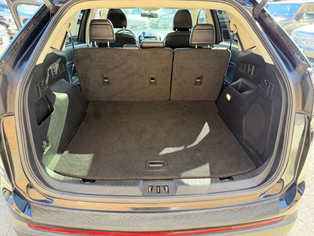 Used 2017 Ford Edge Titanium w/ Equipment Group 301A image 30