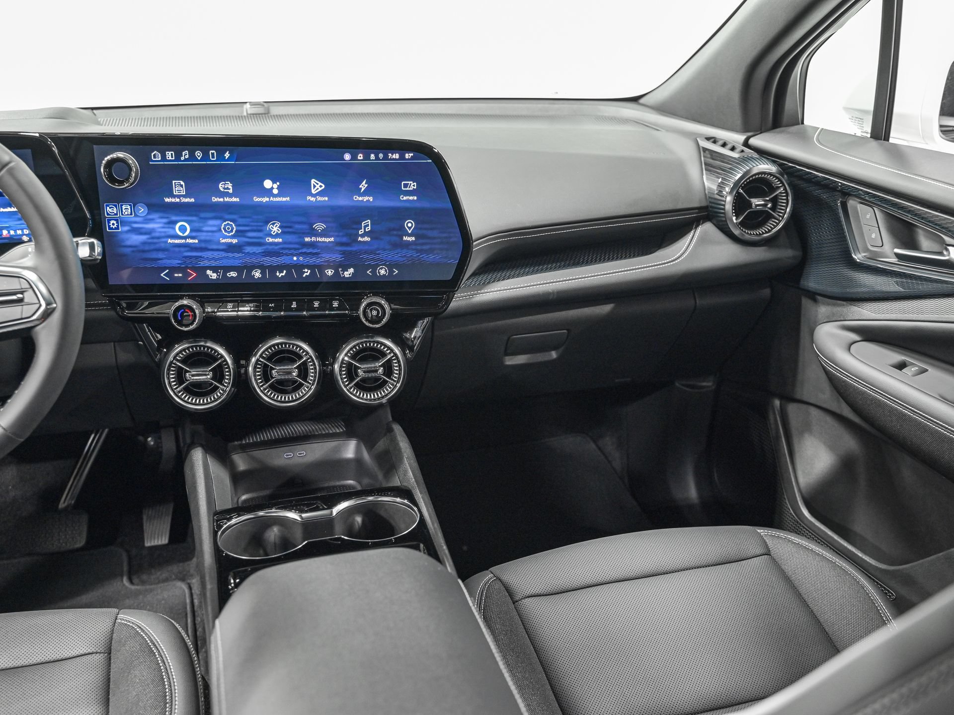 Used 2024 Chevrolet Blazer EV LT AWD/4WD image 29
