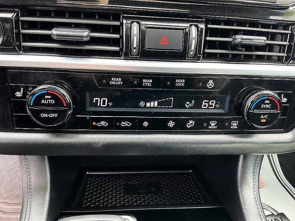 Certified 2024 Nissan Pathfinder SL w/ SL Premium Package image 20