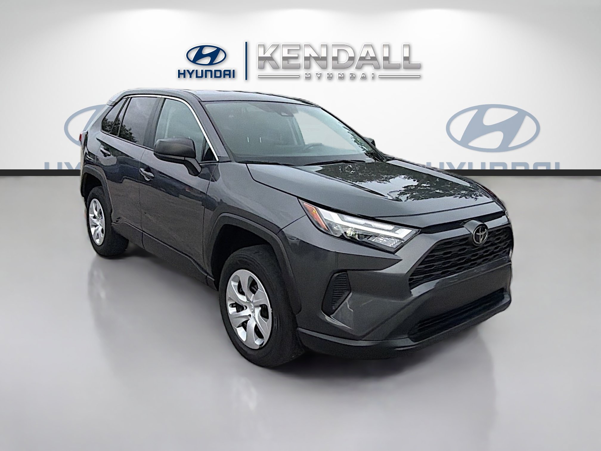 Used 2024 Toyota RAV4 LE FWD video 1