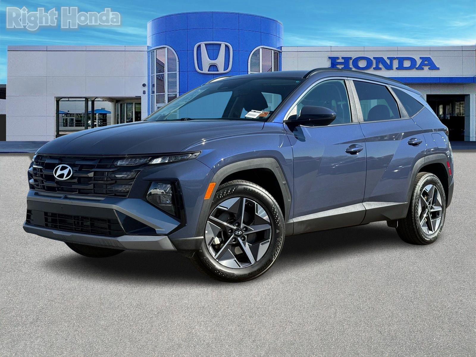 Used 2025 Hyundai Tucson SEL image 2