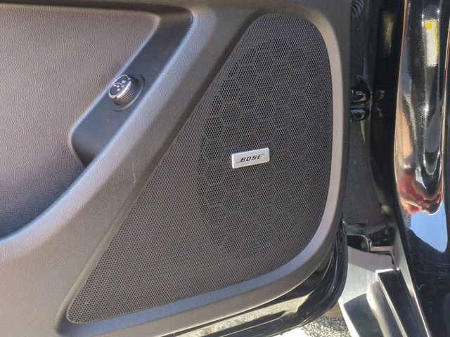 Used 2019 Chevrolet Traverse RS image 12