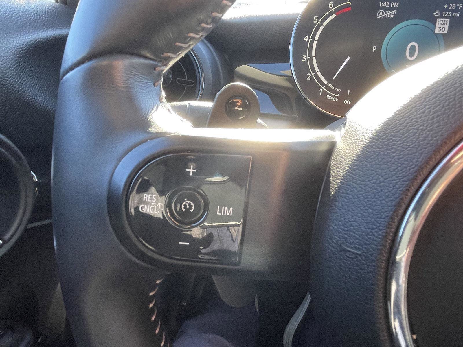 Used 2023 MINI Cooper S image 6