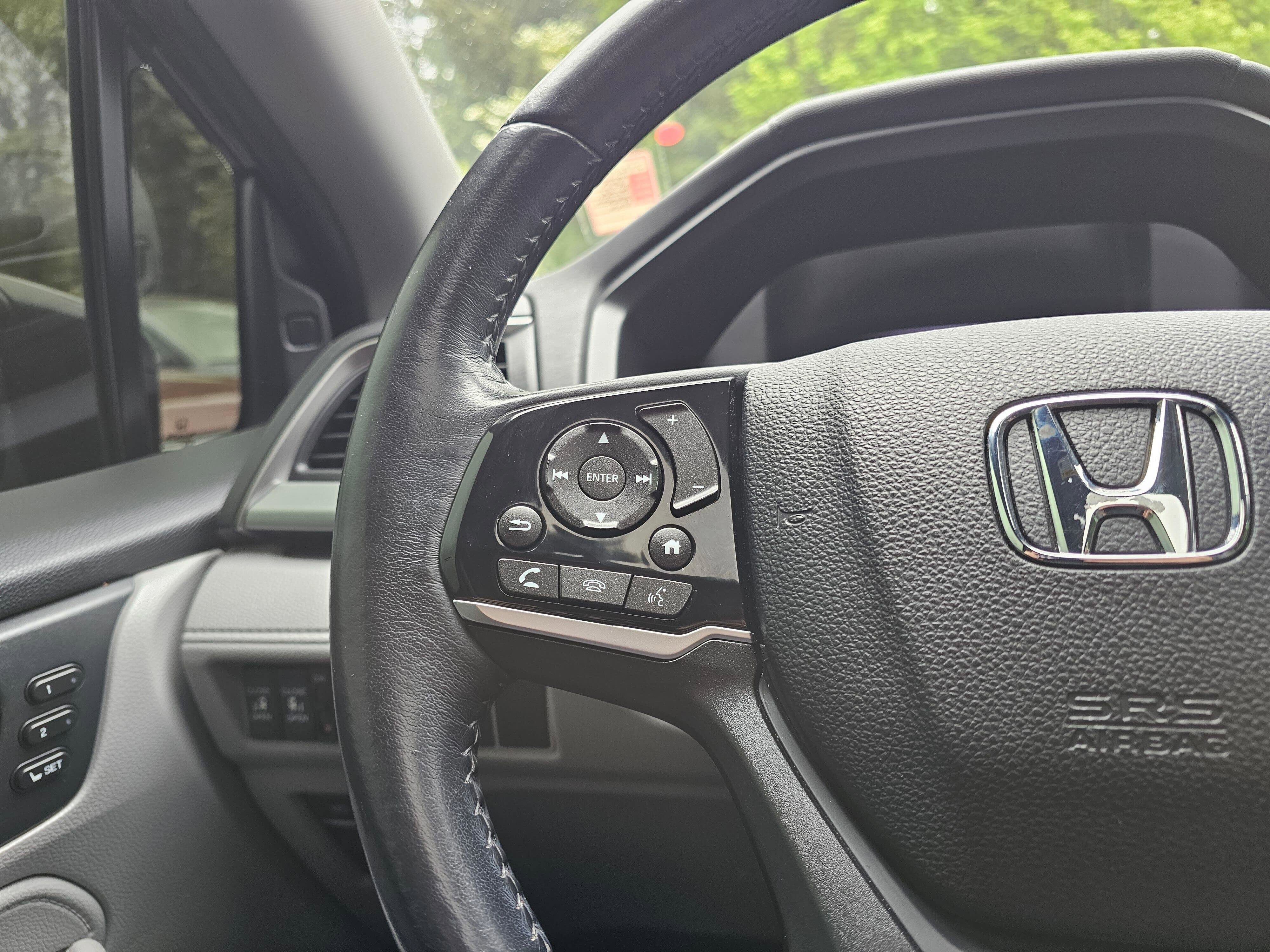 Used 2019 Honda Odyssey EX-L image 32