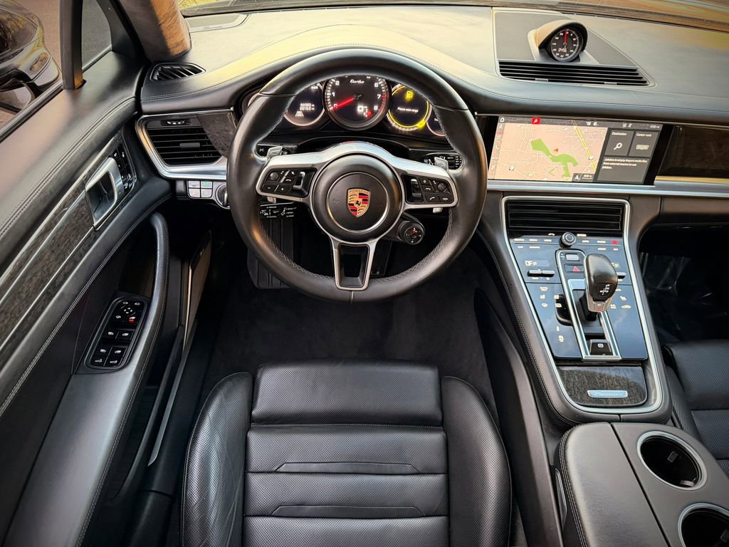 Used 2018 Porsche Panamera Turbo image 23