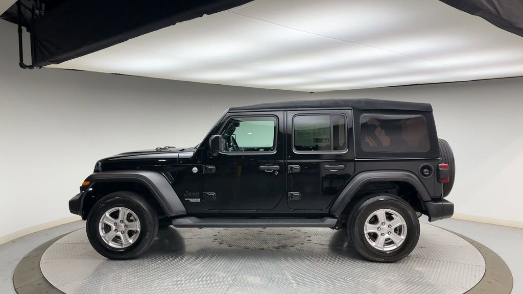 Used 2021 Jeep Wrangler Unlimited Sport image 5