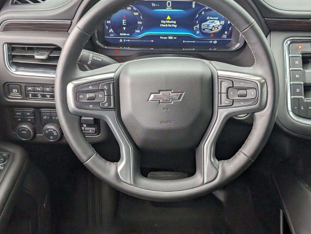 Used 2024 Chevrolet Tahoe Z71 w/ Luxury Package AWD/4WD image 11