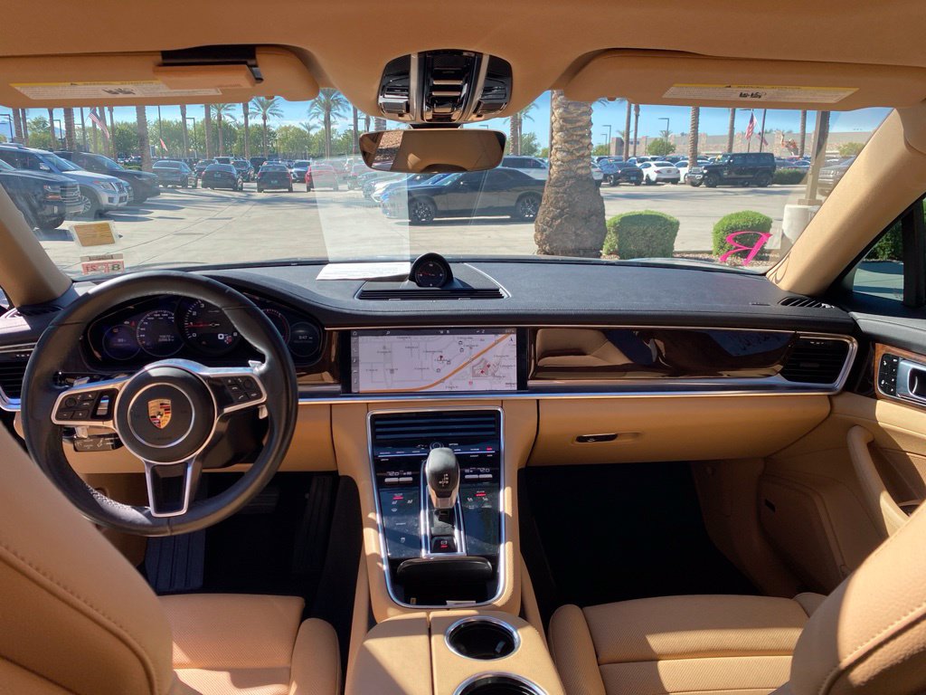 Used 2017 Porsche Panamera 4 AWD/4WD image 11