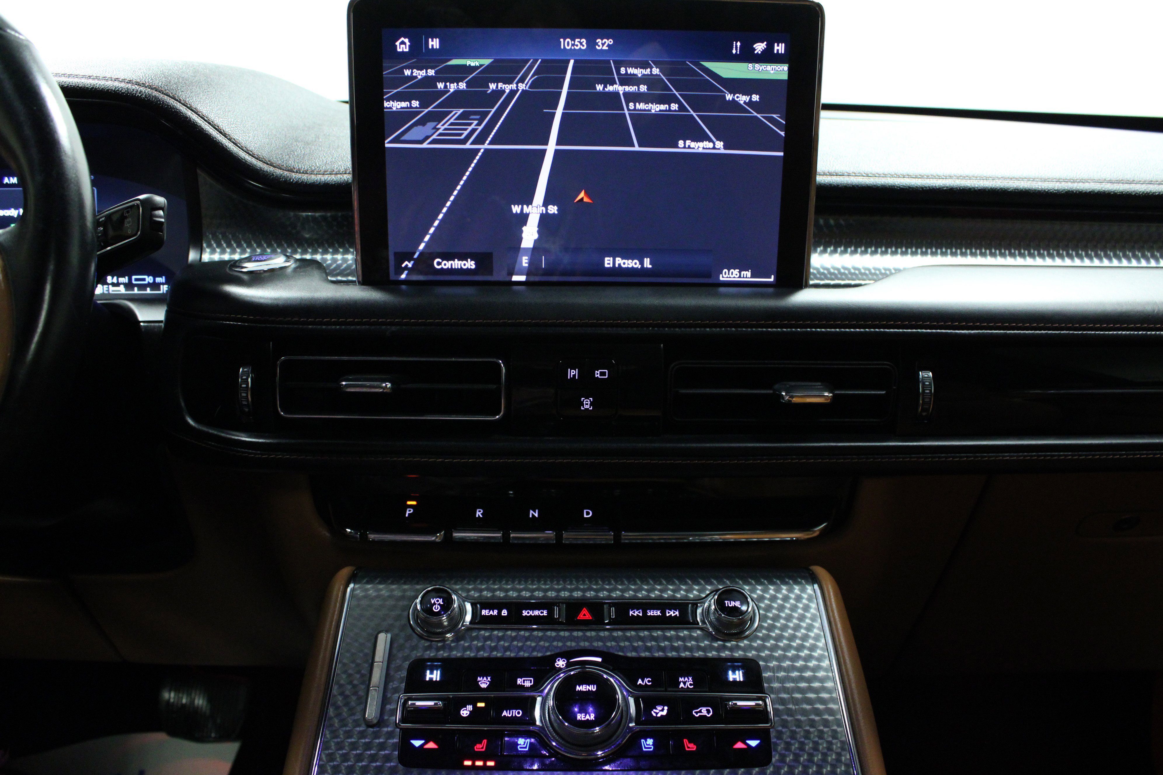 Used 2020 Lincoln Aviator Black Label Grand Touring w/ Class IV Trailer Tow Package image 24