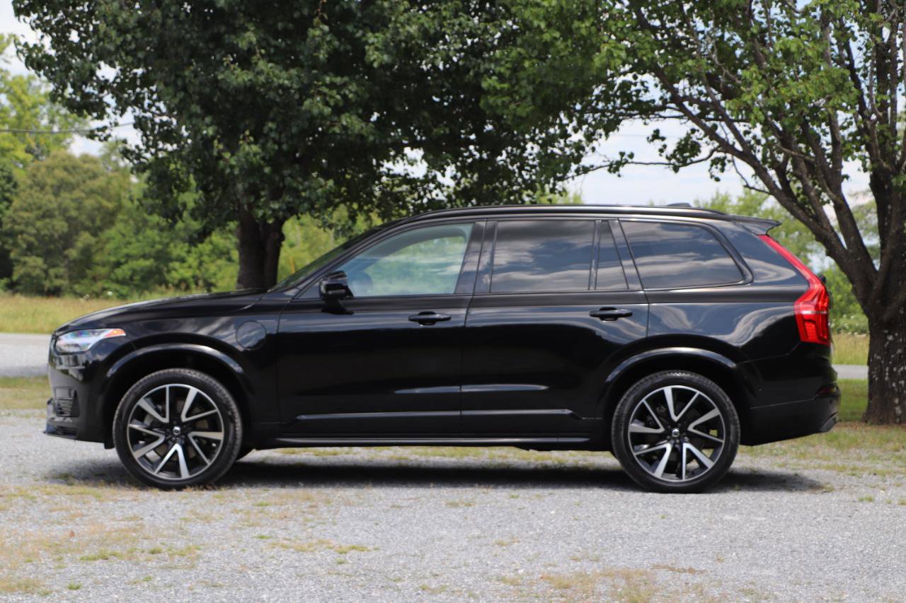 Used 2023 Volvo XC90 T8 Ultimate image 44