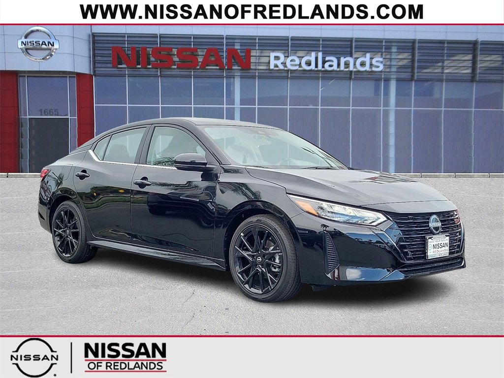 New 2025 Nissan Sentra SR w/ Midnight Edition