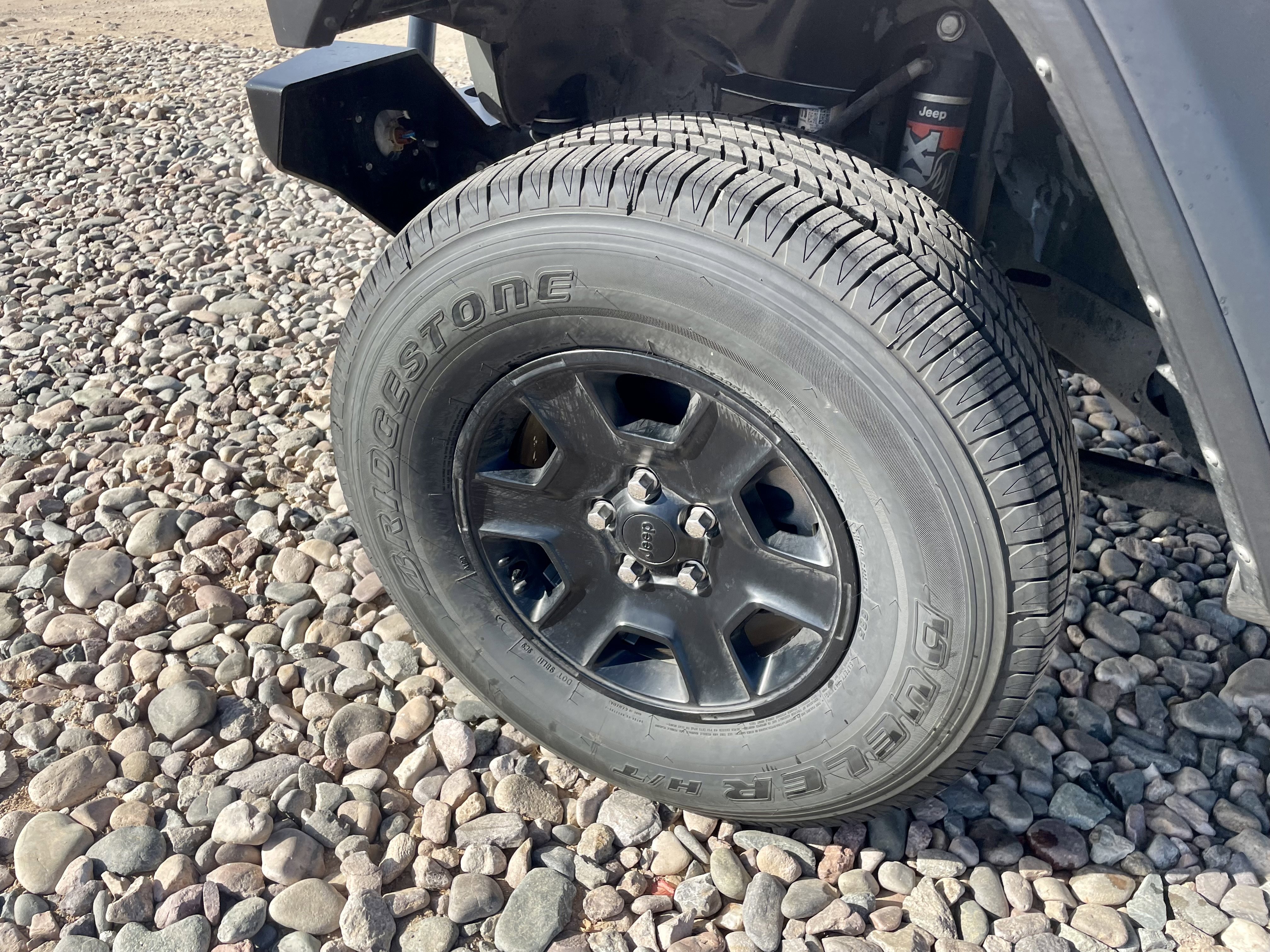 Used 2021 Jeep Gladiator Mojave AWD/4WD image 9