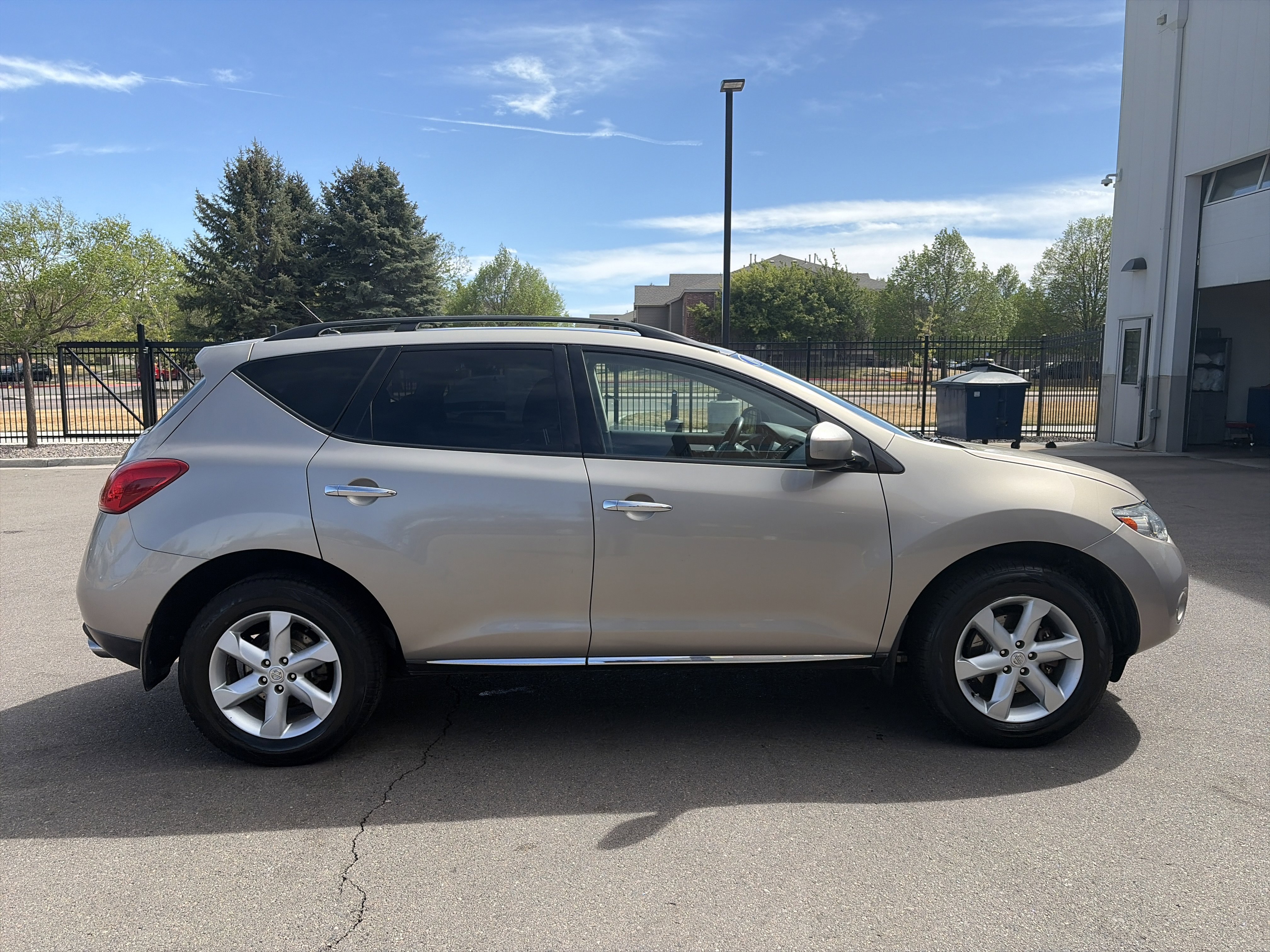 Used 2009 Nissan Murano S w/ Convenience Pkg AWD/4WD image 4