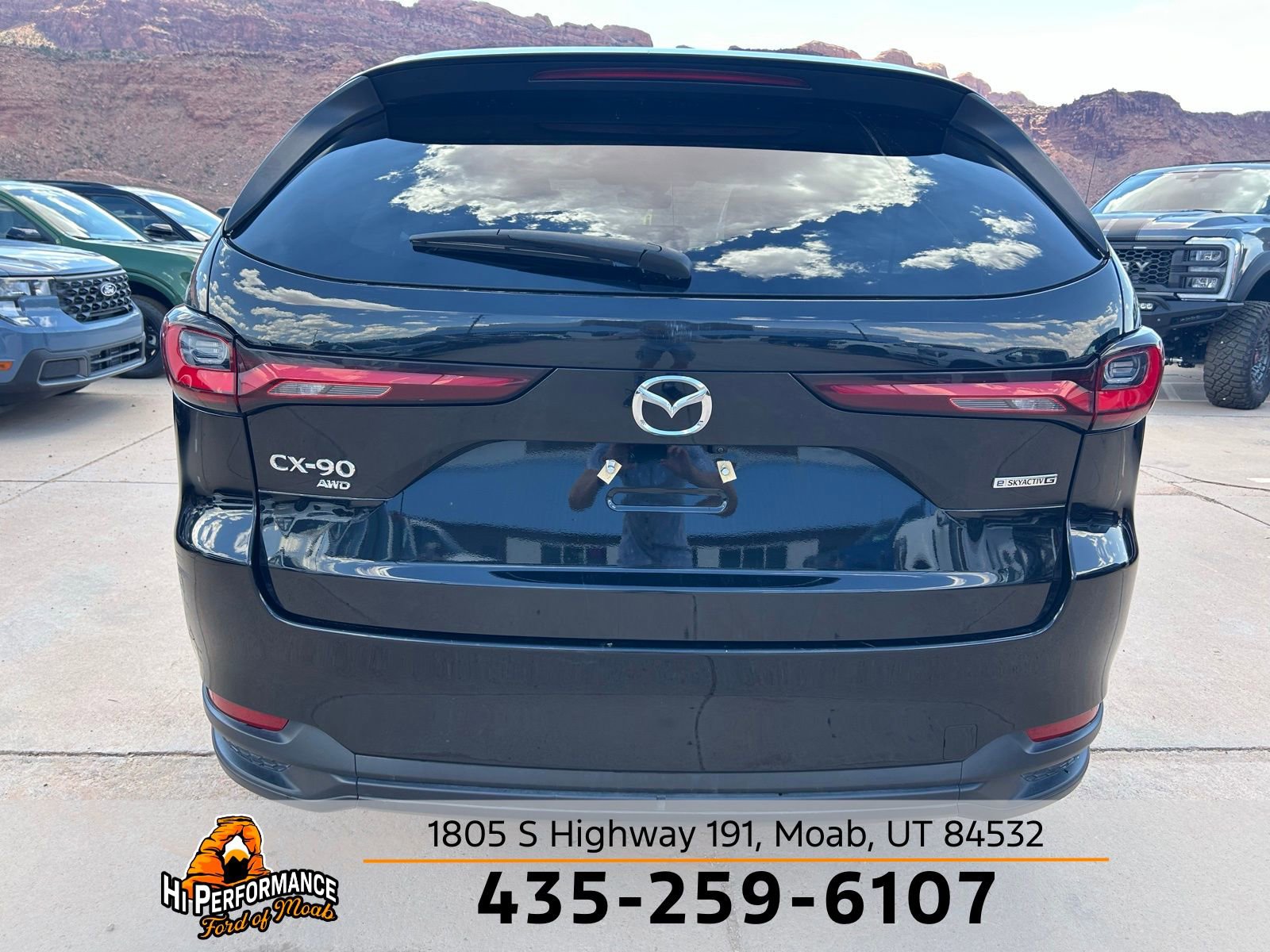 Used 2024 MAZDA CX-90 3.3 Turbo w/ Preferred Plus AWD/4WD image 9