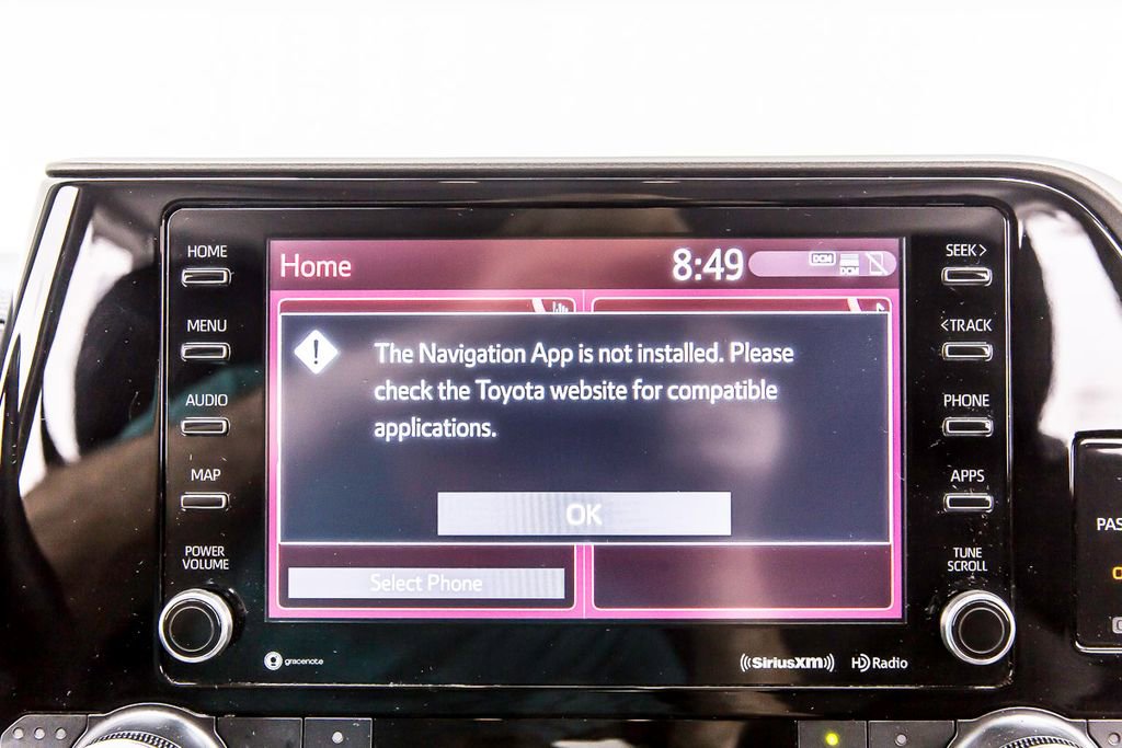 Used 2021 Toyota Highlander XLE image 21