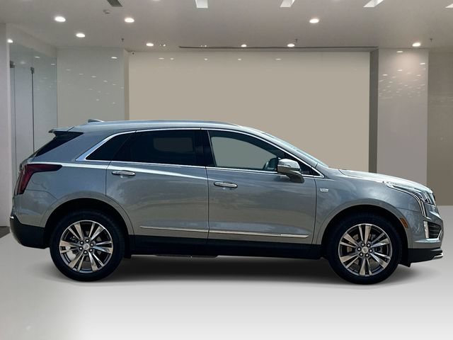 Used 2025 Cadillac XT5 Premium Luxury AWD/4WD image 5