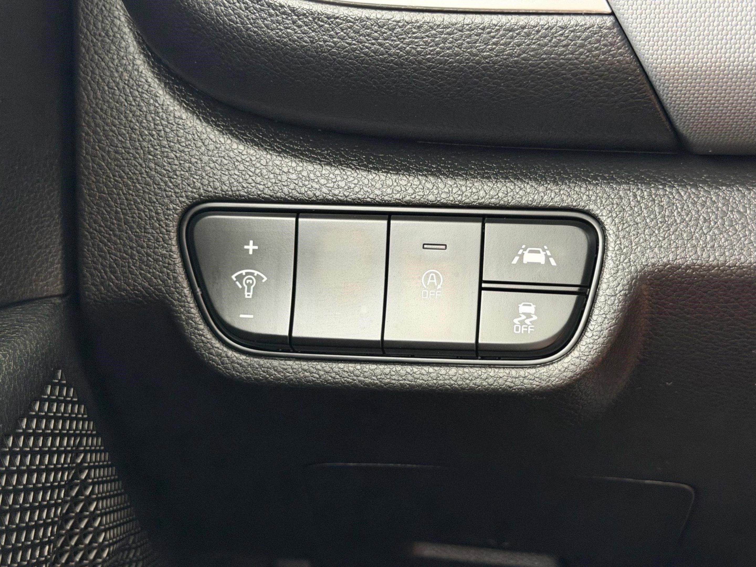 Used 2022 Kia Seltos LX AWD/4WD image 21