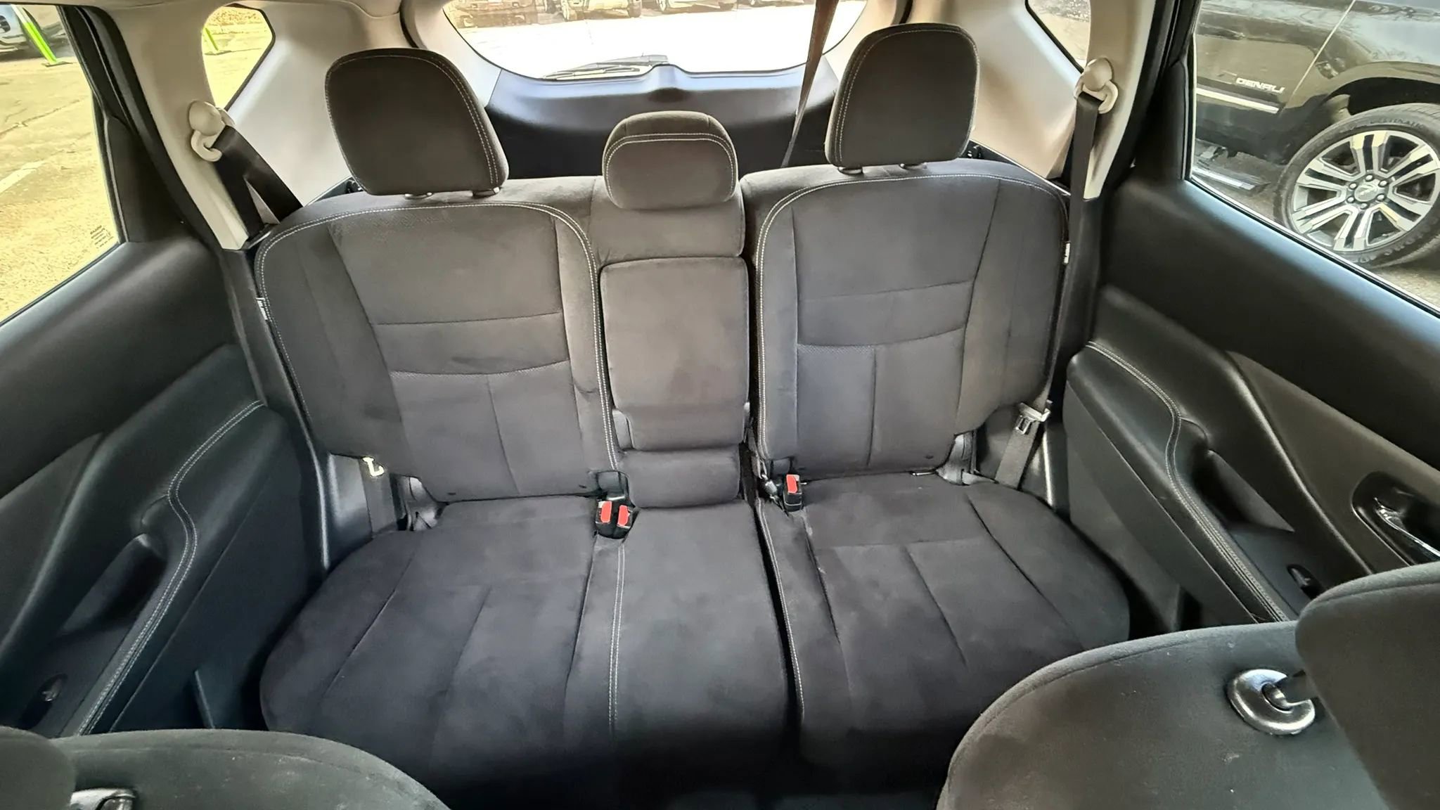 Used 2019 Nissan Murano S image 35