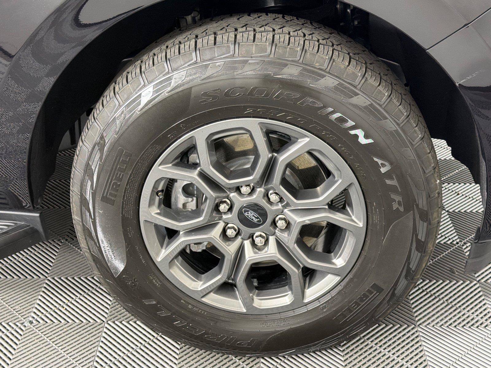 Used 2026 Ford Expedition Active RWD image 12