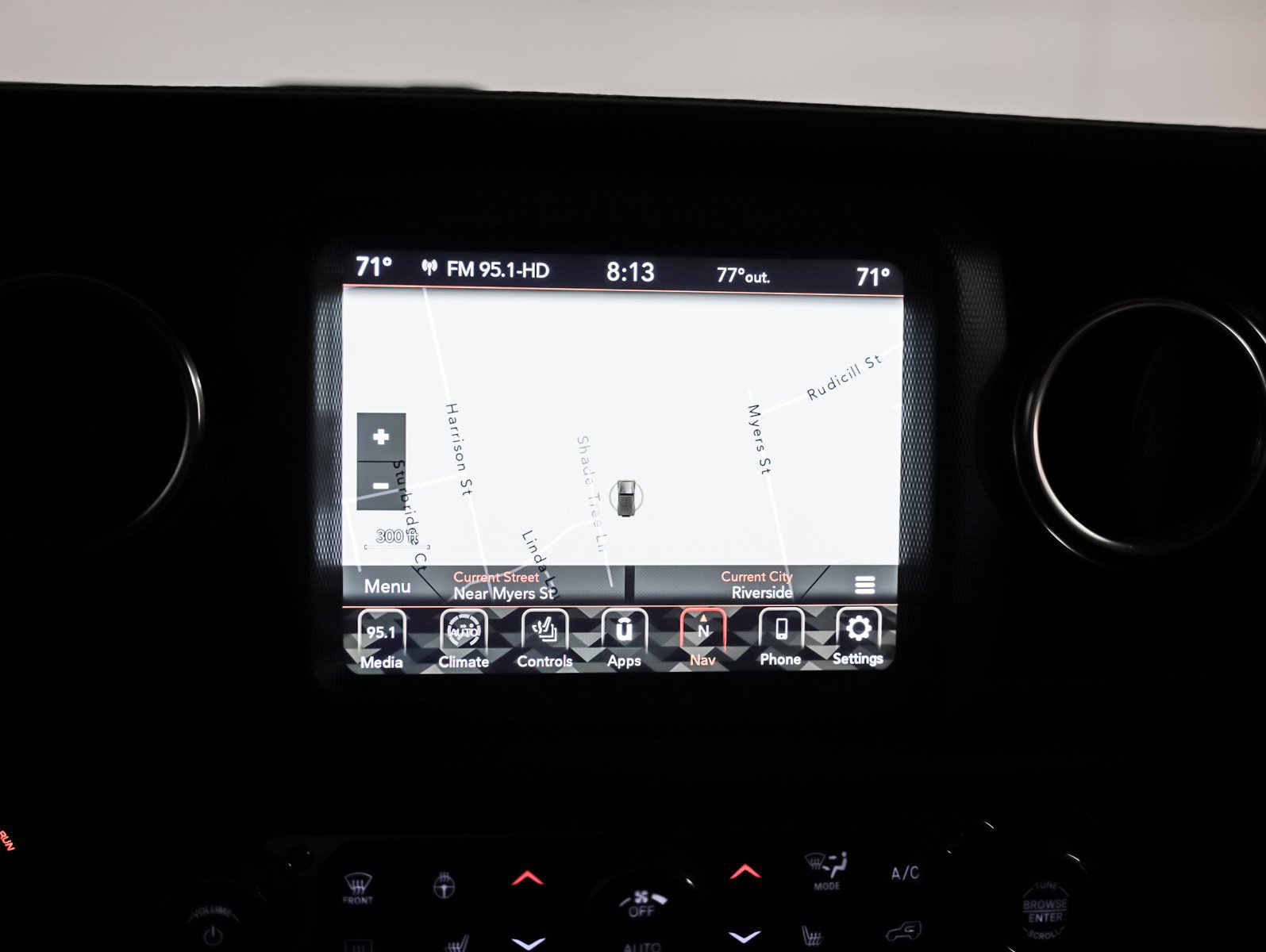 Used 2019 Jeep Wrangler Unlimited Sahara image 20