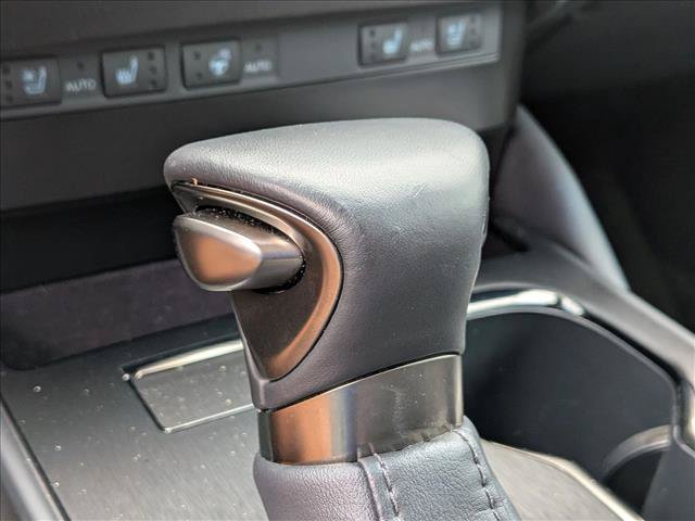 Used 2025 Lexus ES 300h w/ Premium Package FWD image 11