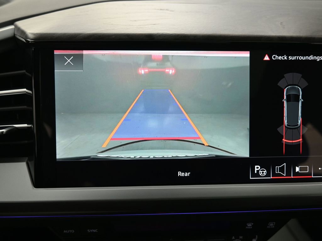 Used 2023 Audi Q4 e-tron Prestige w/ 20" Wheel Package image 10