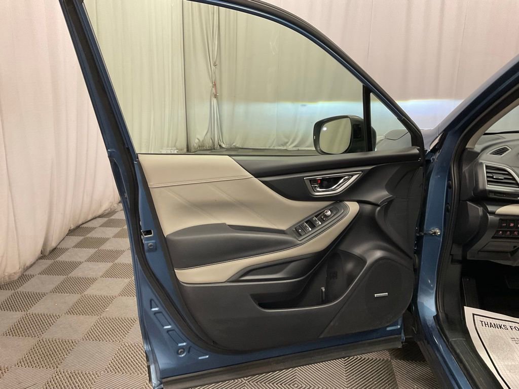 Used 2023 Subaru Forester Limited w/ Popular Package #2 AWD/4WD image 23