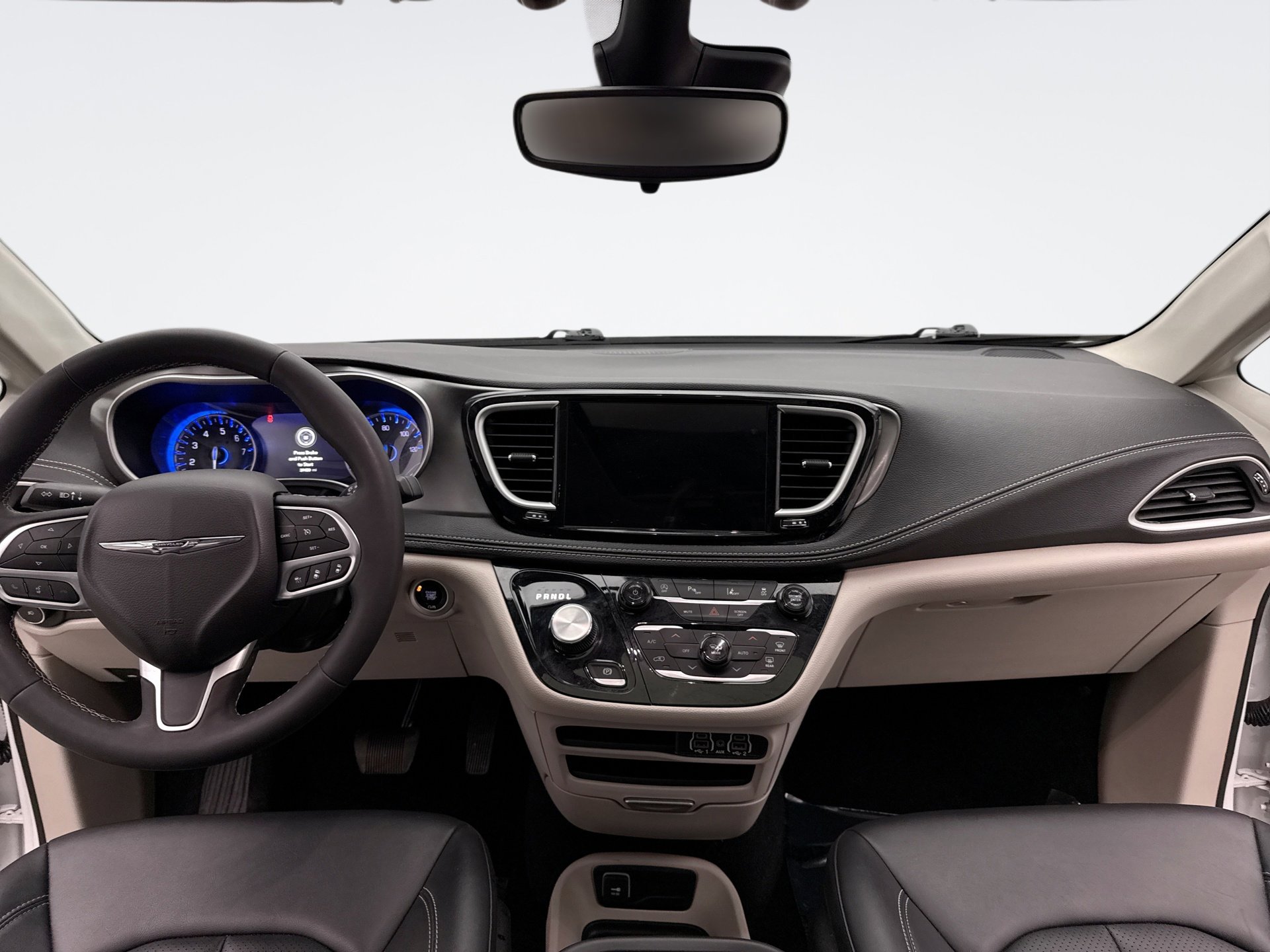 Used 2024 Chrysler Pacifica Touring-L w/ Road Tripper Package image 14