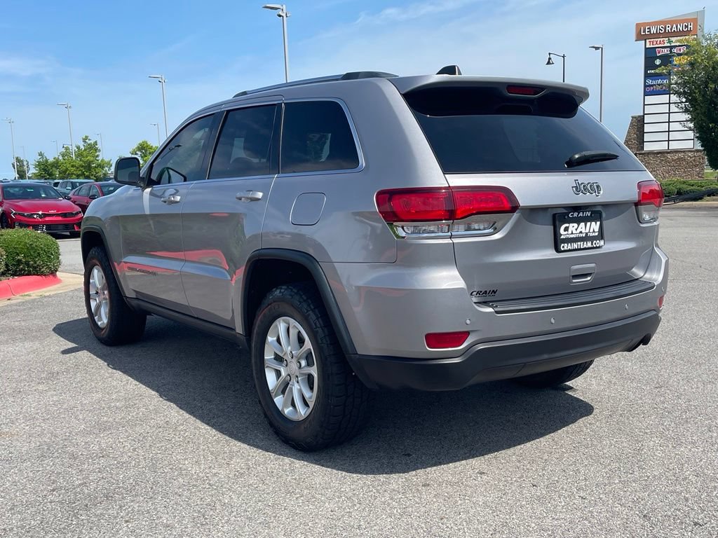Used 2021 Jeep Grand Cherokee Laredo AWD/4WD image 5