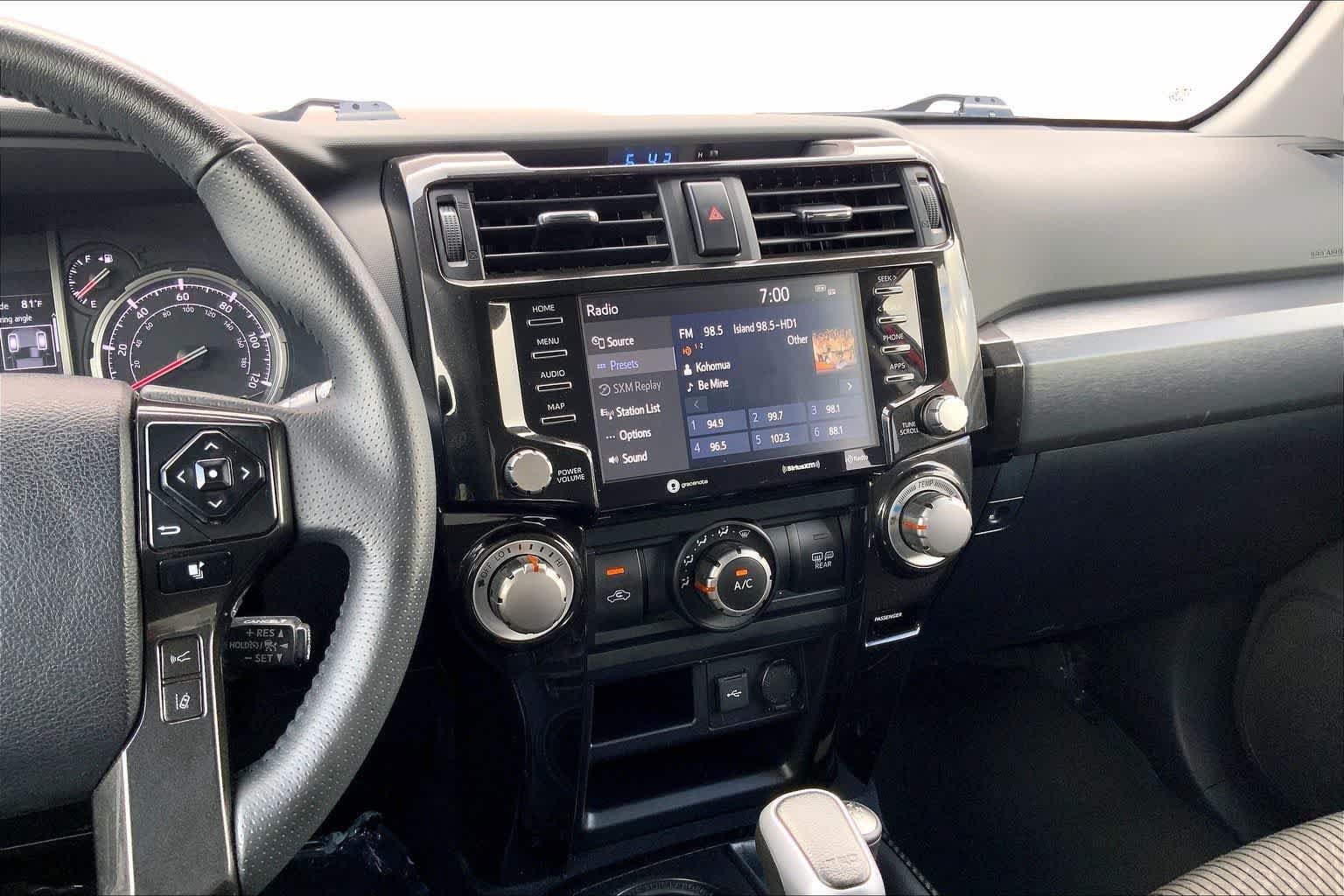 Used 2024 Toyota 4Runner TRD Off-Road AWD/4WD image 15