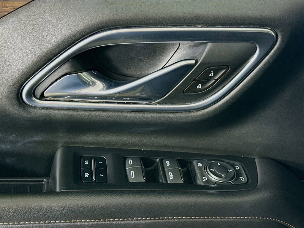 Used 2021 Chevrolet Tahoe High Country w/ Premium Package AWD/4WD image 26