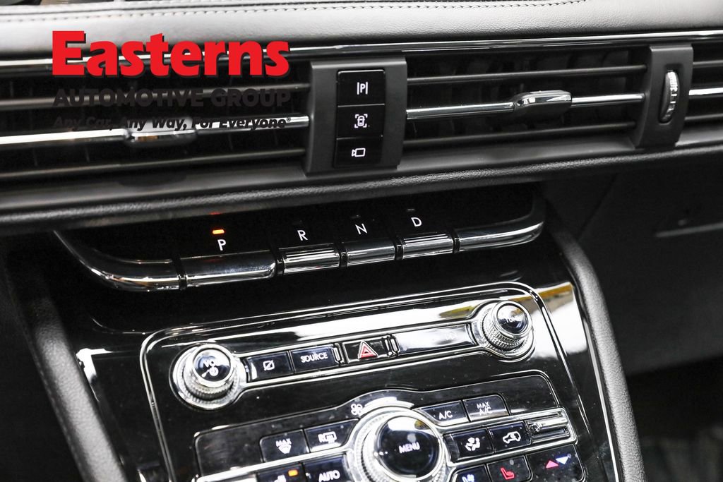 Used 2021 Lincoln Corsair Standard w/ Premium Package image 20