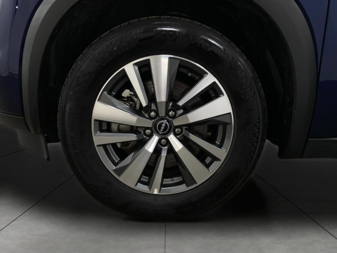 Used 2025 Nissan Pathfinder SL image 12