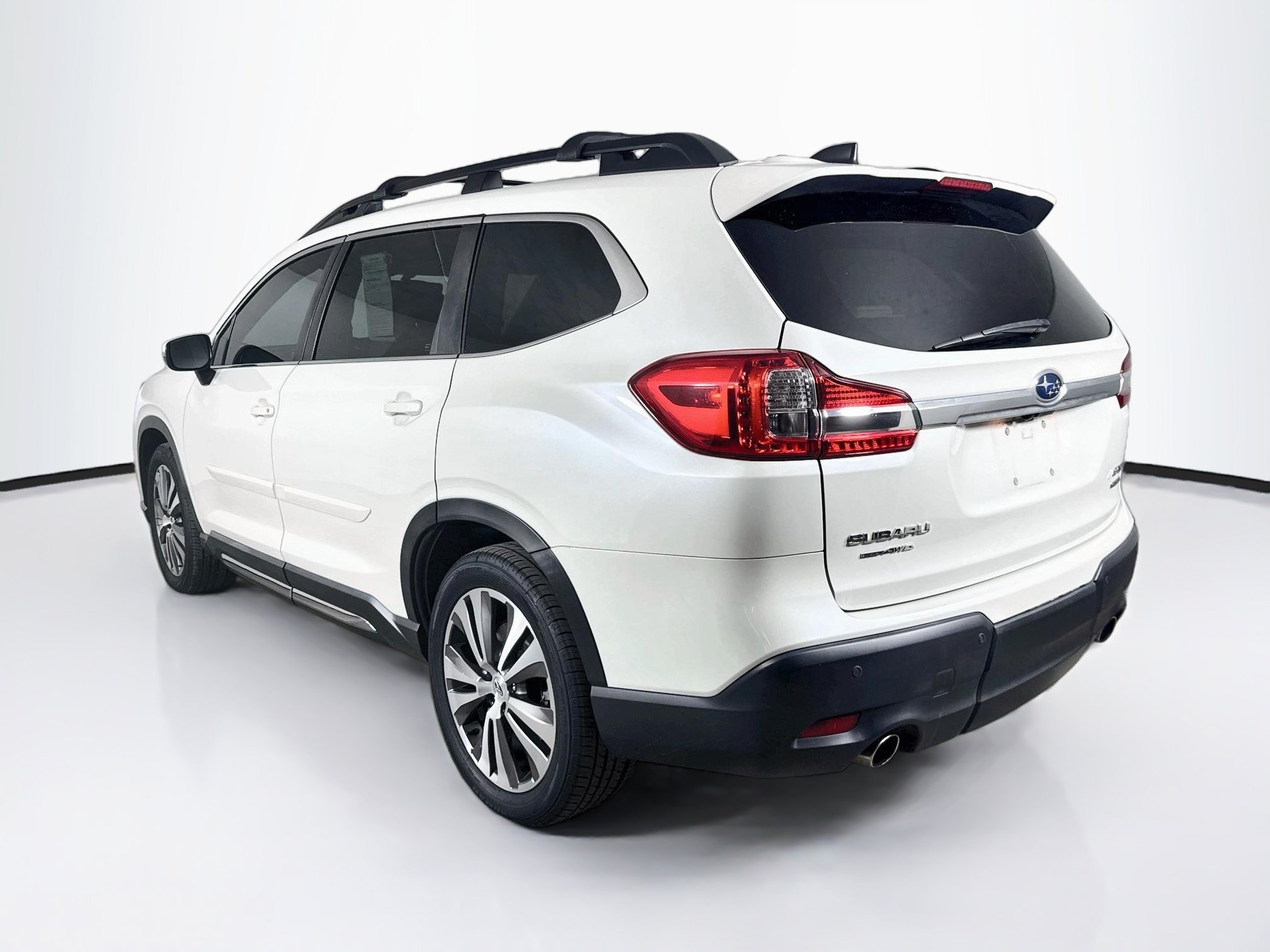 Used 2021 Subaru Ascent Limited w/ Technology Package AWD/4WD image 32
