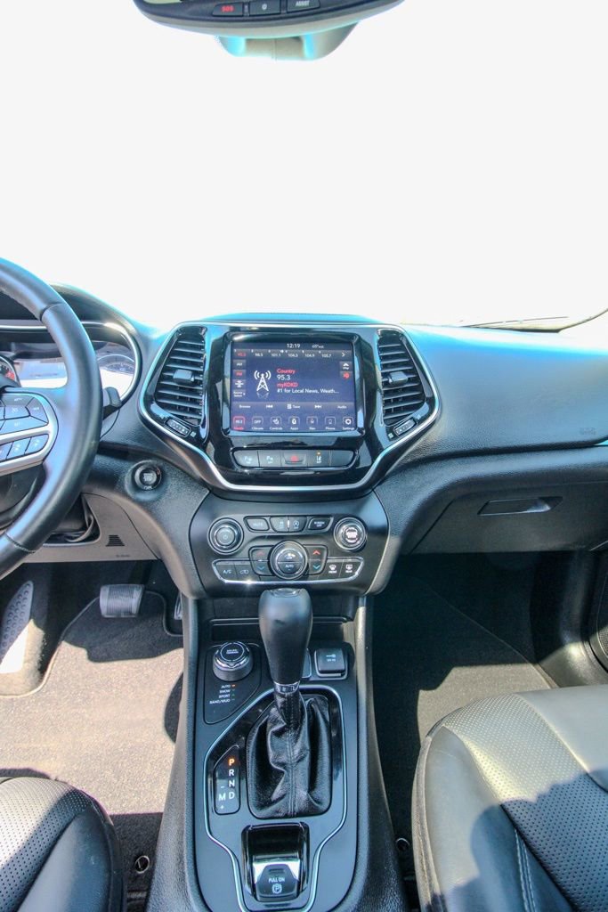 Used 2021 Jeep Cherokee Limited w/ Elite Package image 30