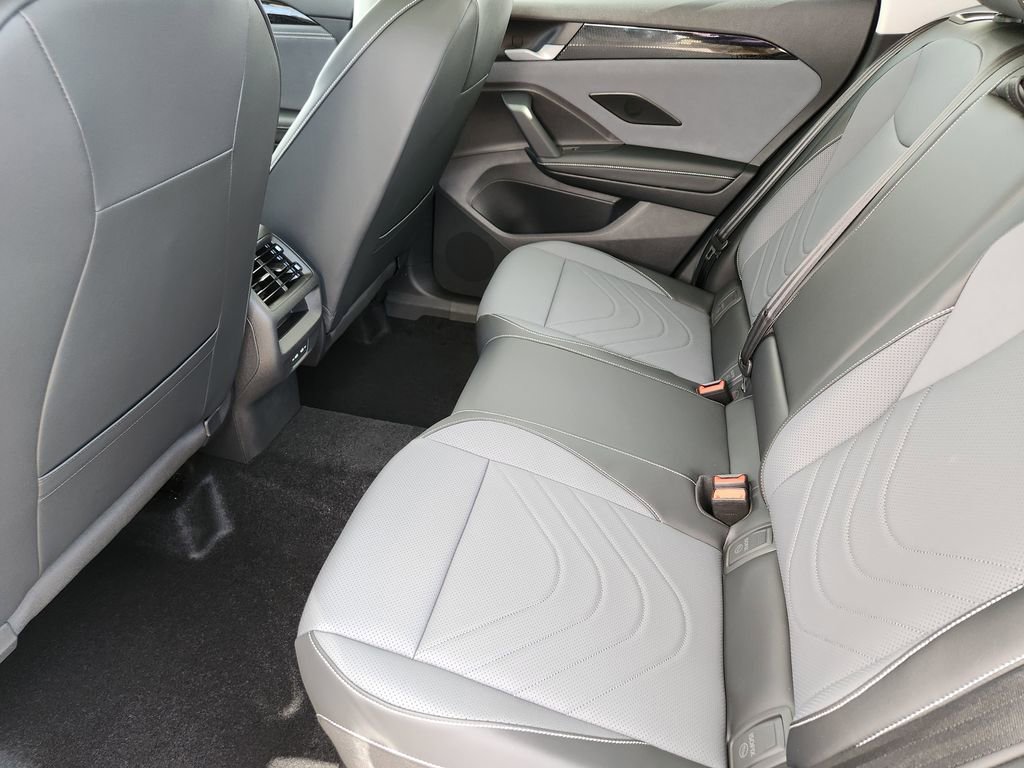 New 2026 Volkswagen Tiguan SE image 20