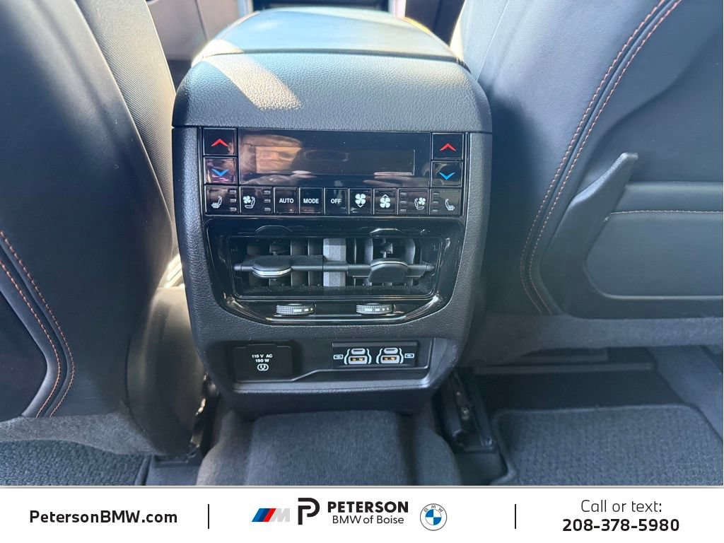 Used 2023 Jeep Grand Cherokee L Summit AWD/4WD image 21