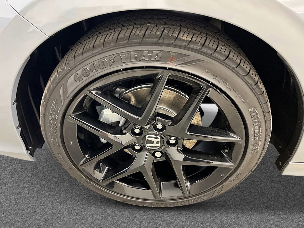 New 2026 Honda Civic Sport image 11