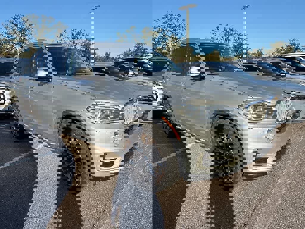 Used 2015 BMW X5 xDrive35i image 4