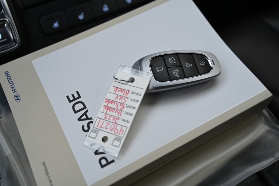 Used 2023 Hyundai Palisade Limited image 40