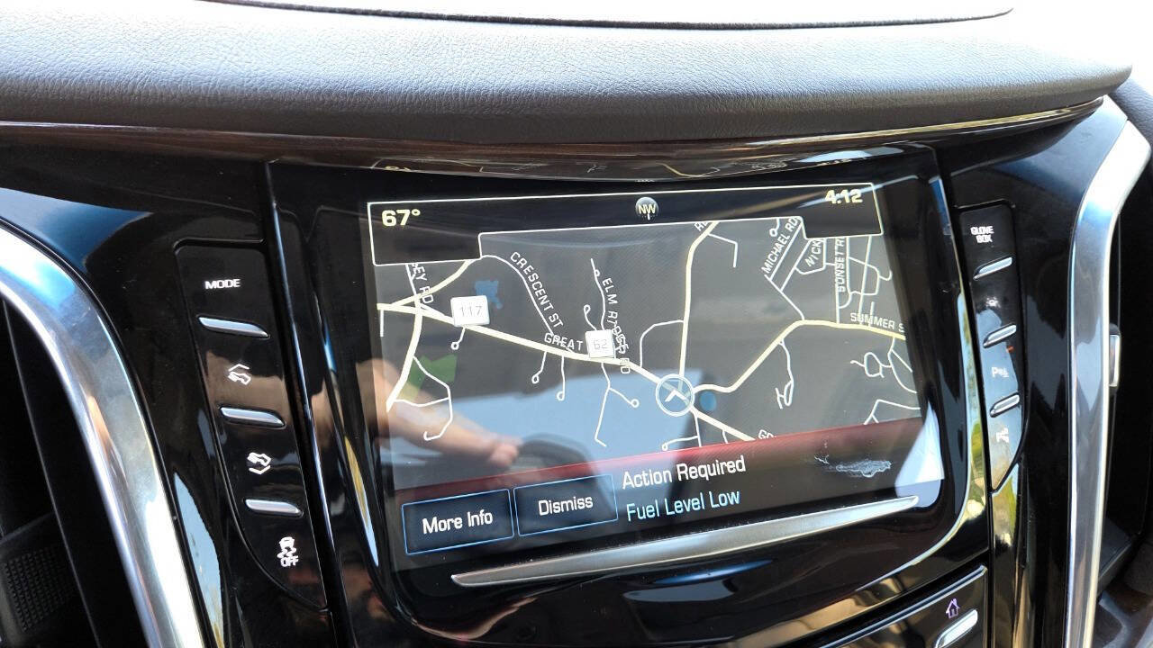 Used 2017 Cadillac Escalade Luxury AWD/4WD image 60