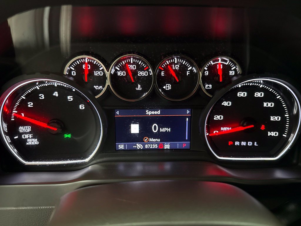 Used 2020 Chevrolet Silverado 1500 LTZ w/ LTZ Plus Package AWD/4WD image 21