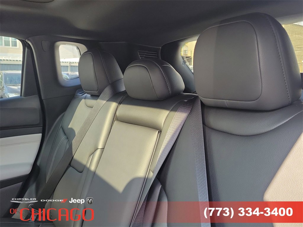 New 2026 Jeep Compass Limited image 9