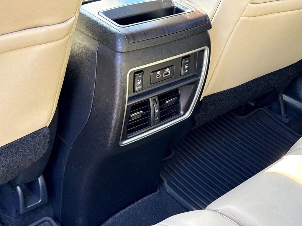 Used 2022 Nissan Murano Platinum w/ Cargo Package FWD image 28